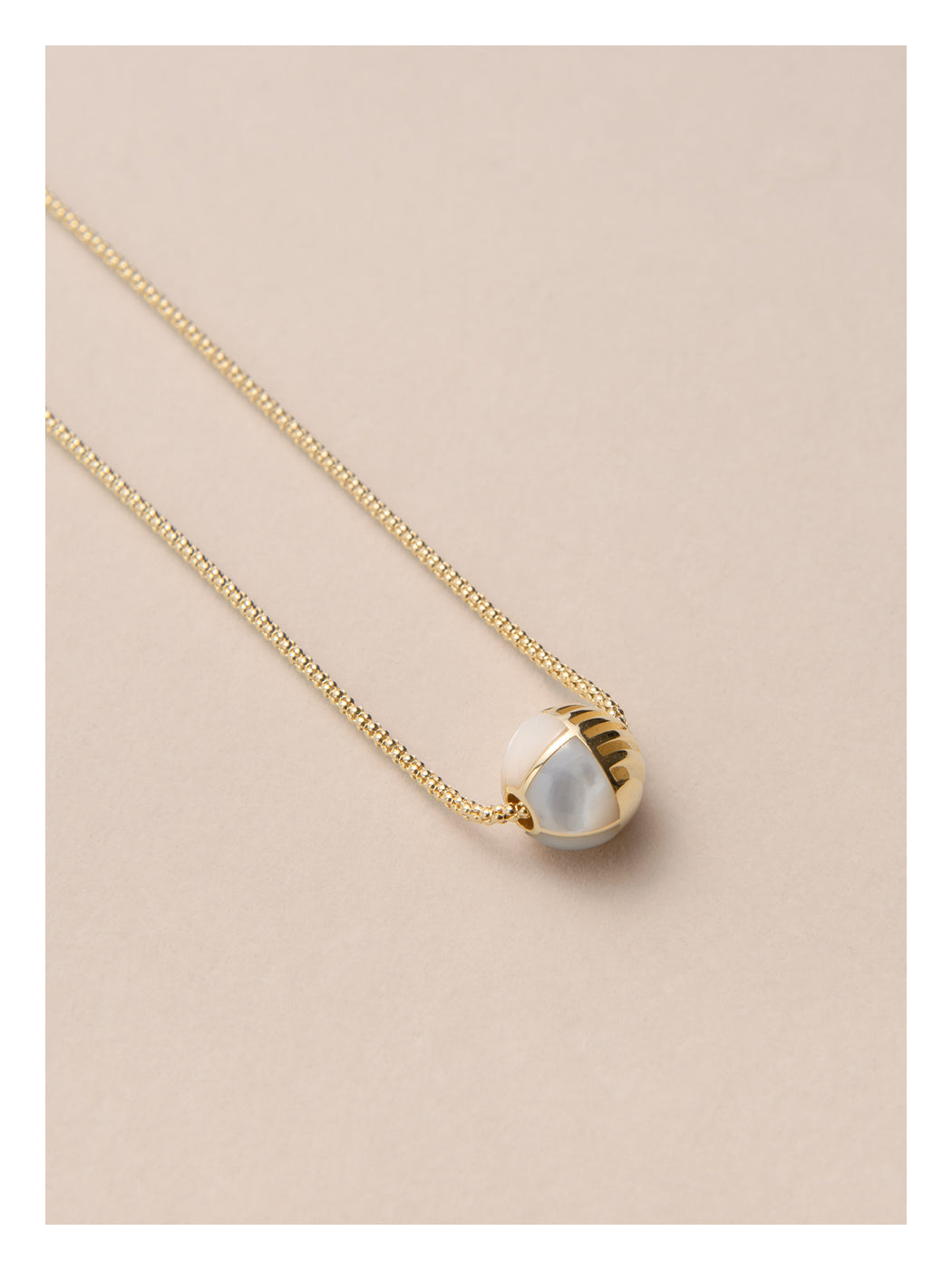 MICROPHONE PEARL PENDENT