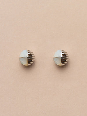 MICROPHONE PEARL EARRINGS