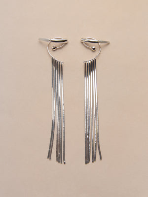 TAIL LIGHT FRINGE EAR CUFF