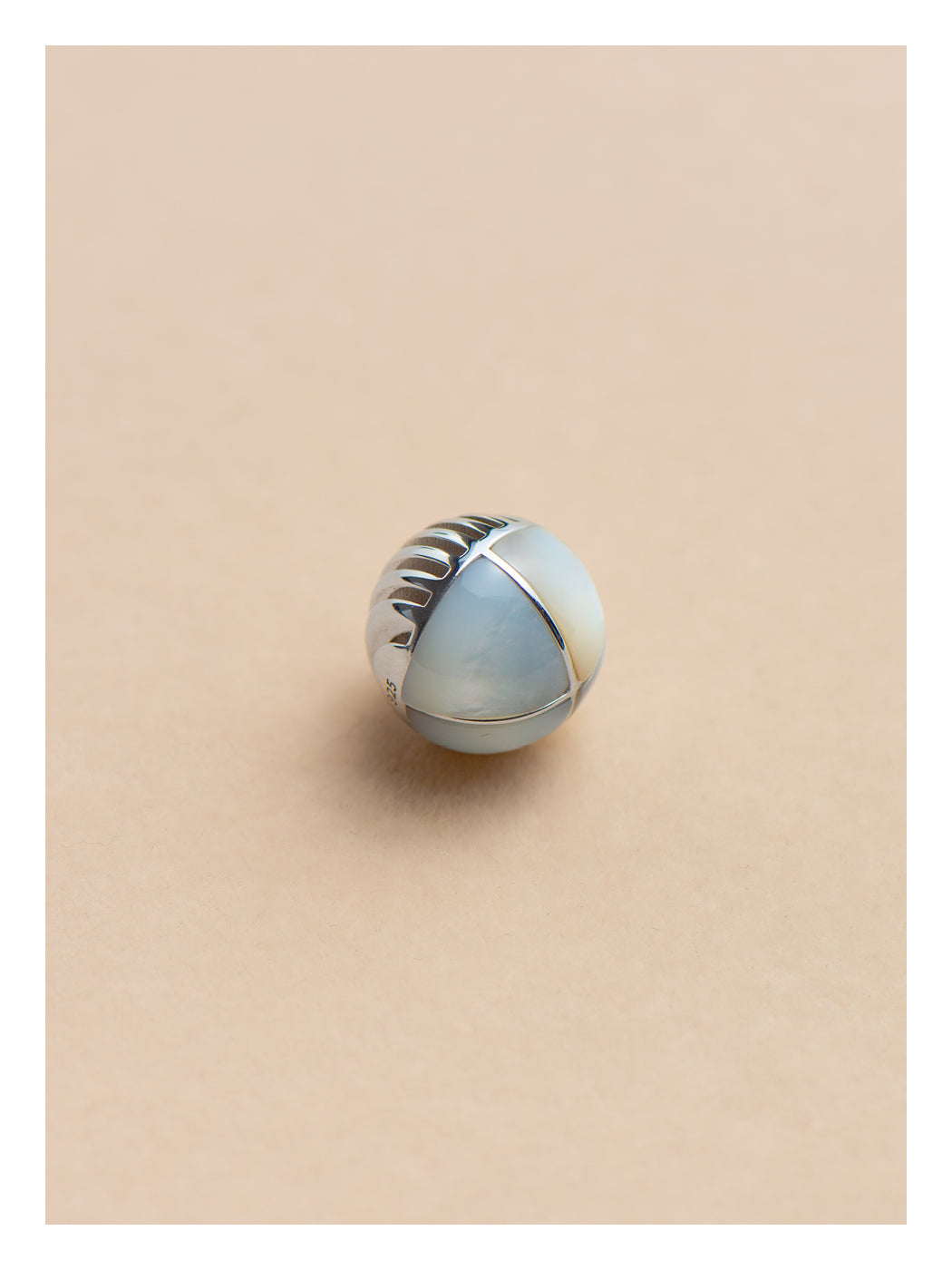 MICROPHONE PEARL EARRINGS