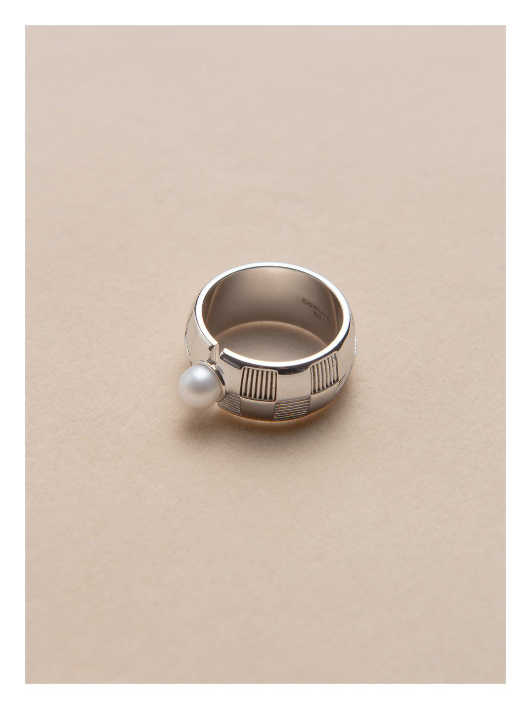 CHECKERBOARD PEARL RING