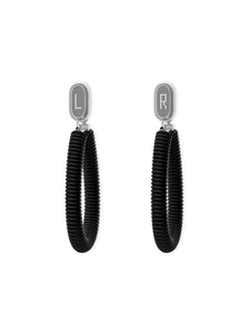 RUBBER CORD L/R EARRINGS