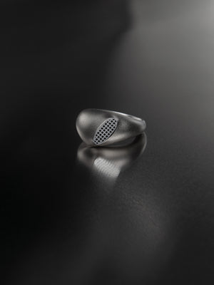 MELTING METAL RING