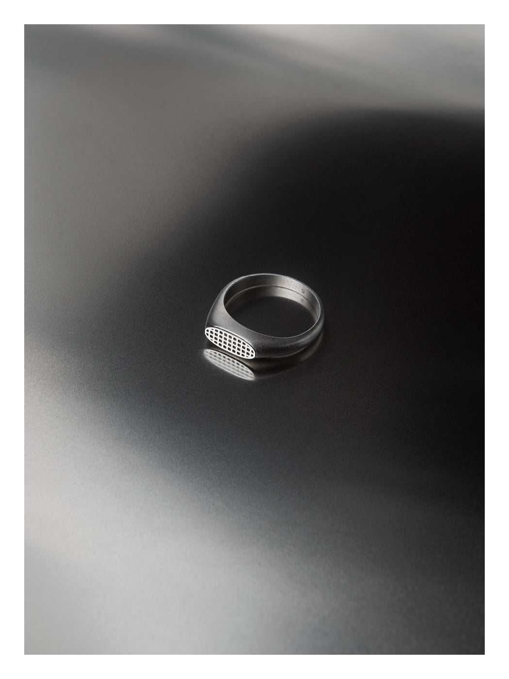 STEREO MESH RING