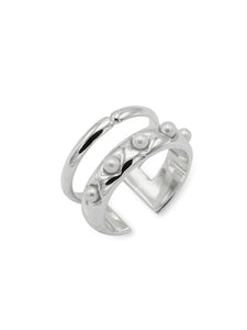 THE WHITE RING 05