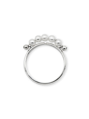 THE WHITE RING 01