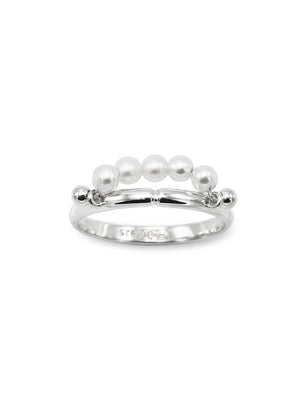 THE WHITE RING 01